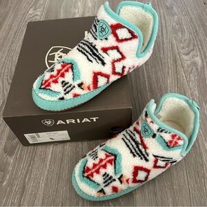 Ariat Sherpa Bootie Slipper Womens Size 7.5-8 NEW